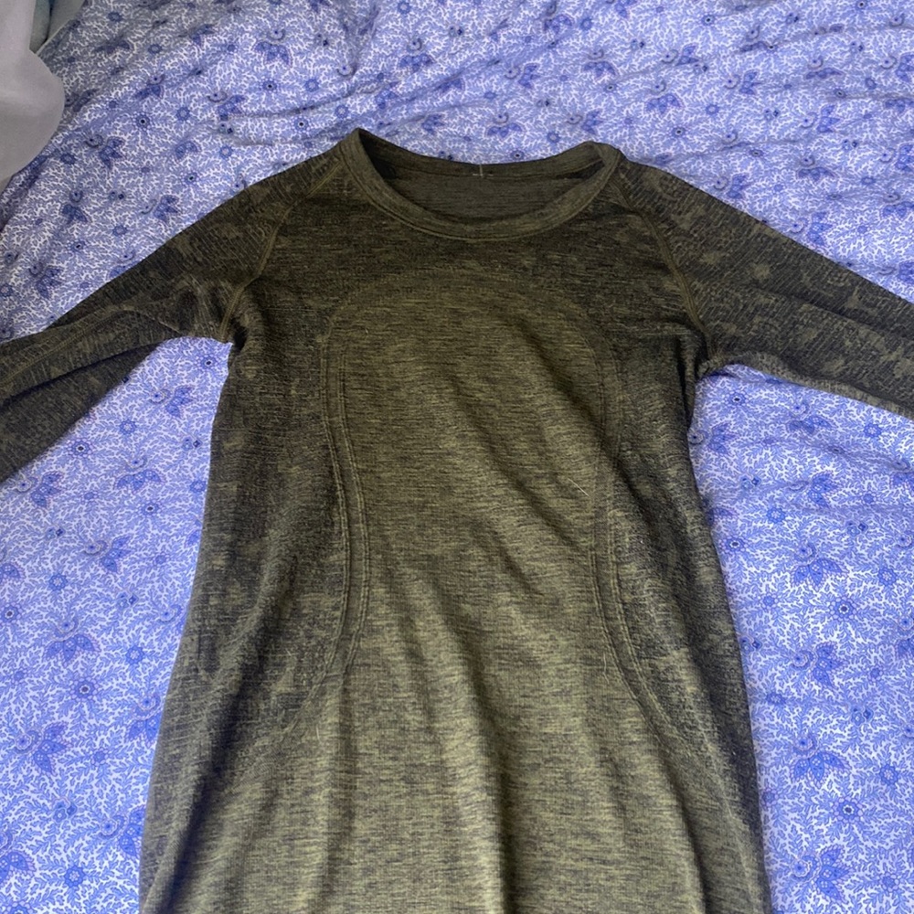 Lululemon green swiftly tech